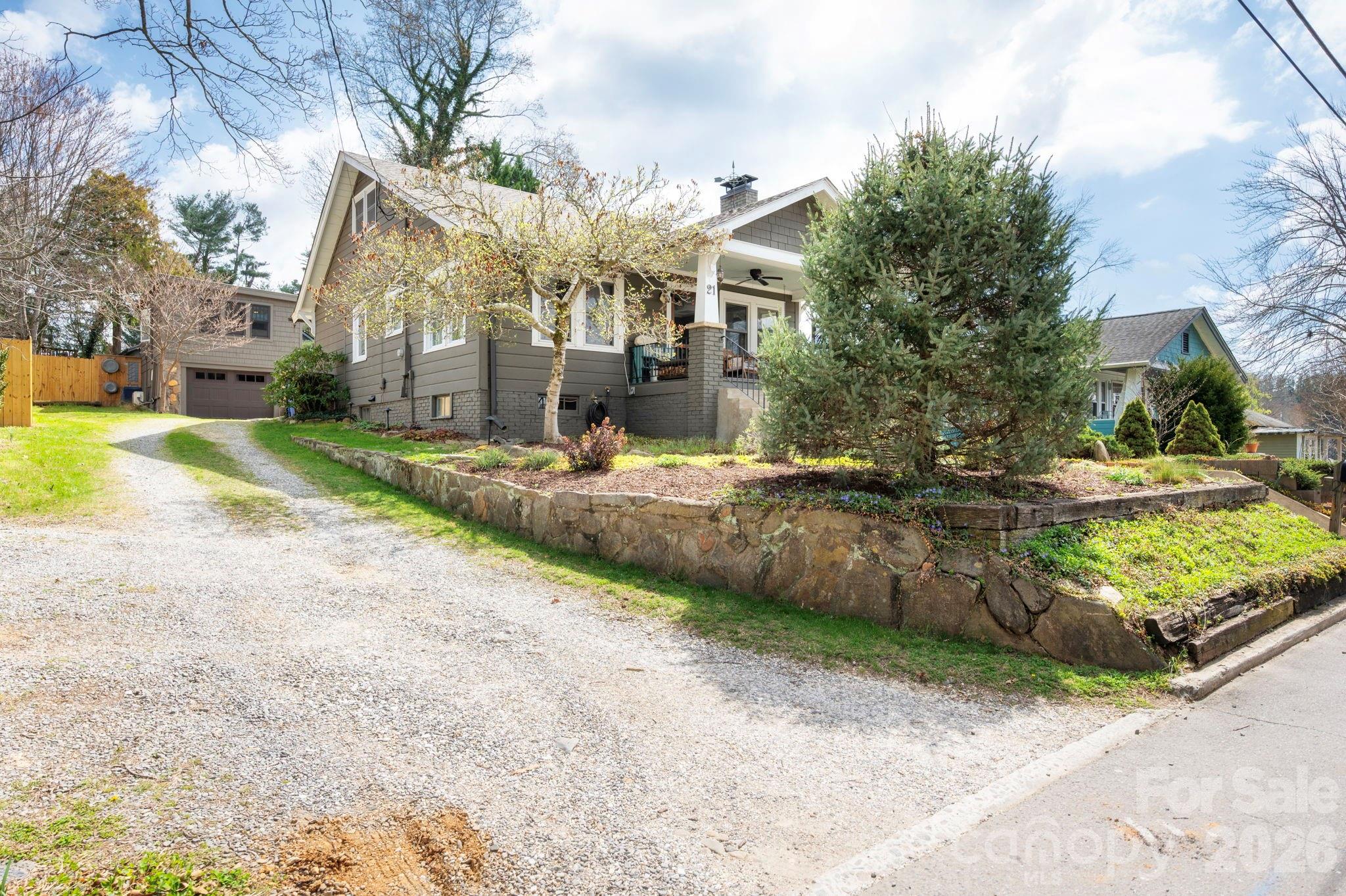 21 Craig Circle Asheville NC 28805