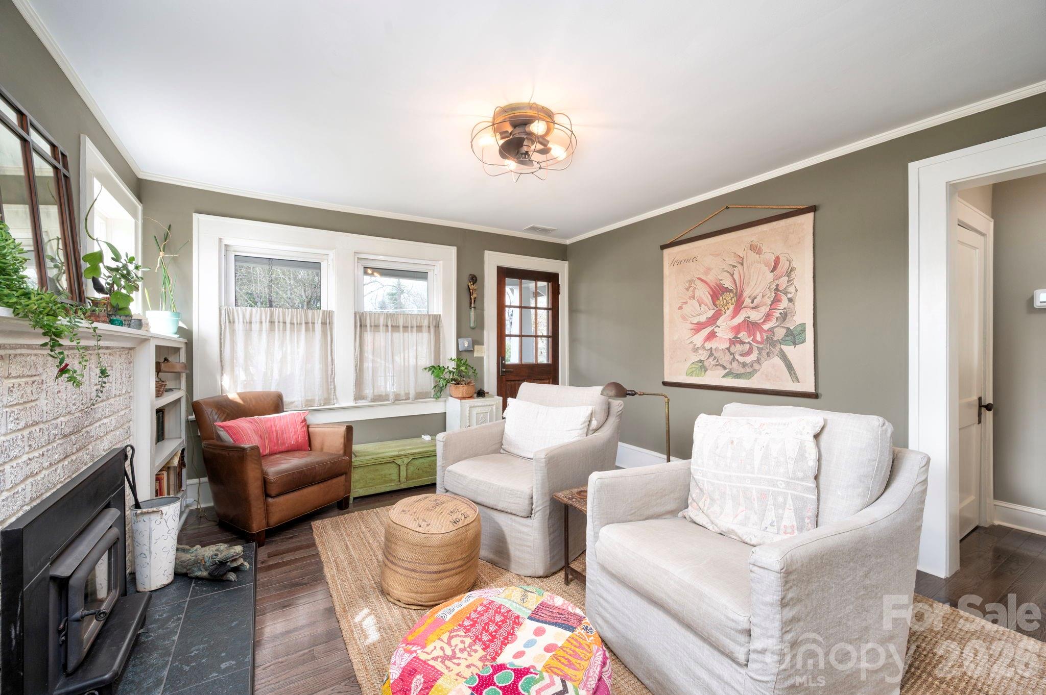 21 Craig Circle Asheville NC 28805