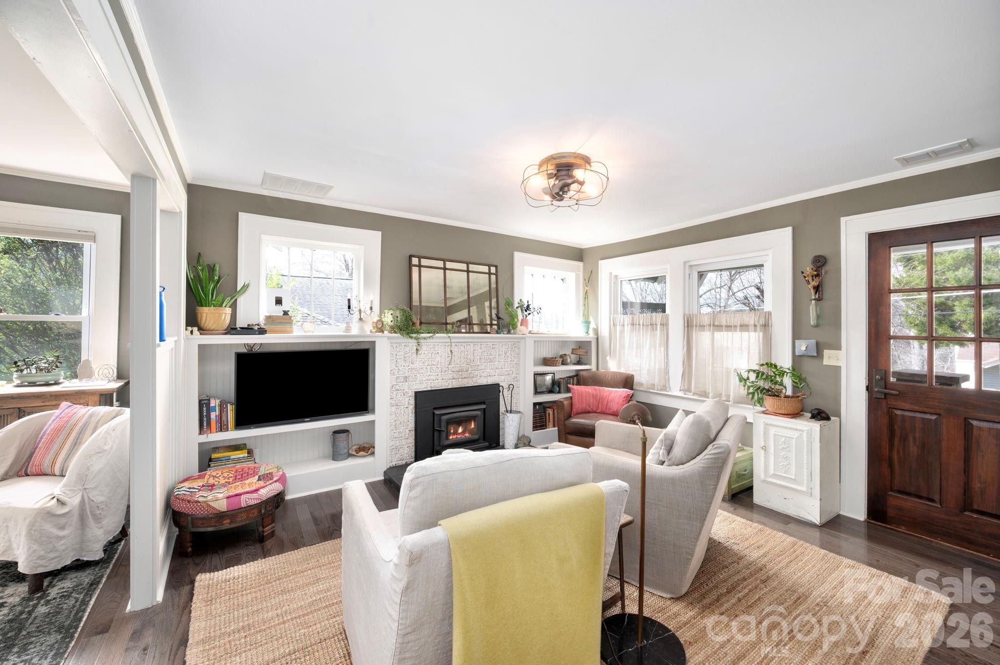 21 Craig Circle Asheville NC 28805