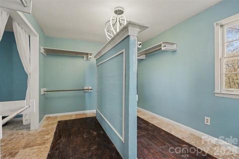7144 Chapparall Lane Charlotte NC 28215