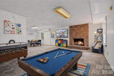 7144 Chapparall Lane Charlotte NC 28215