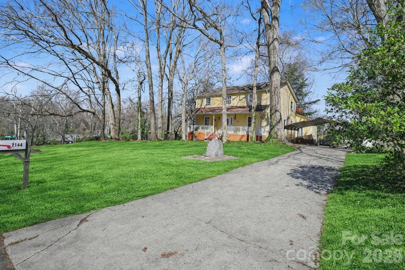7144 Chapparall Lane Charlotte NC 28215
