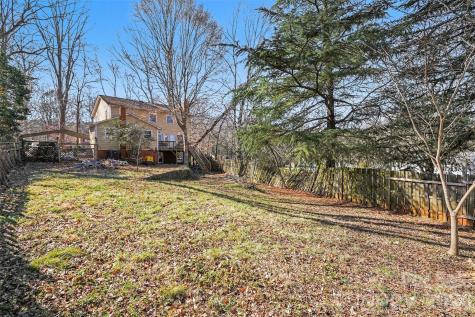 7144 Chapparall Lane Charlotte NC 28215