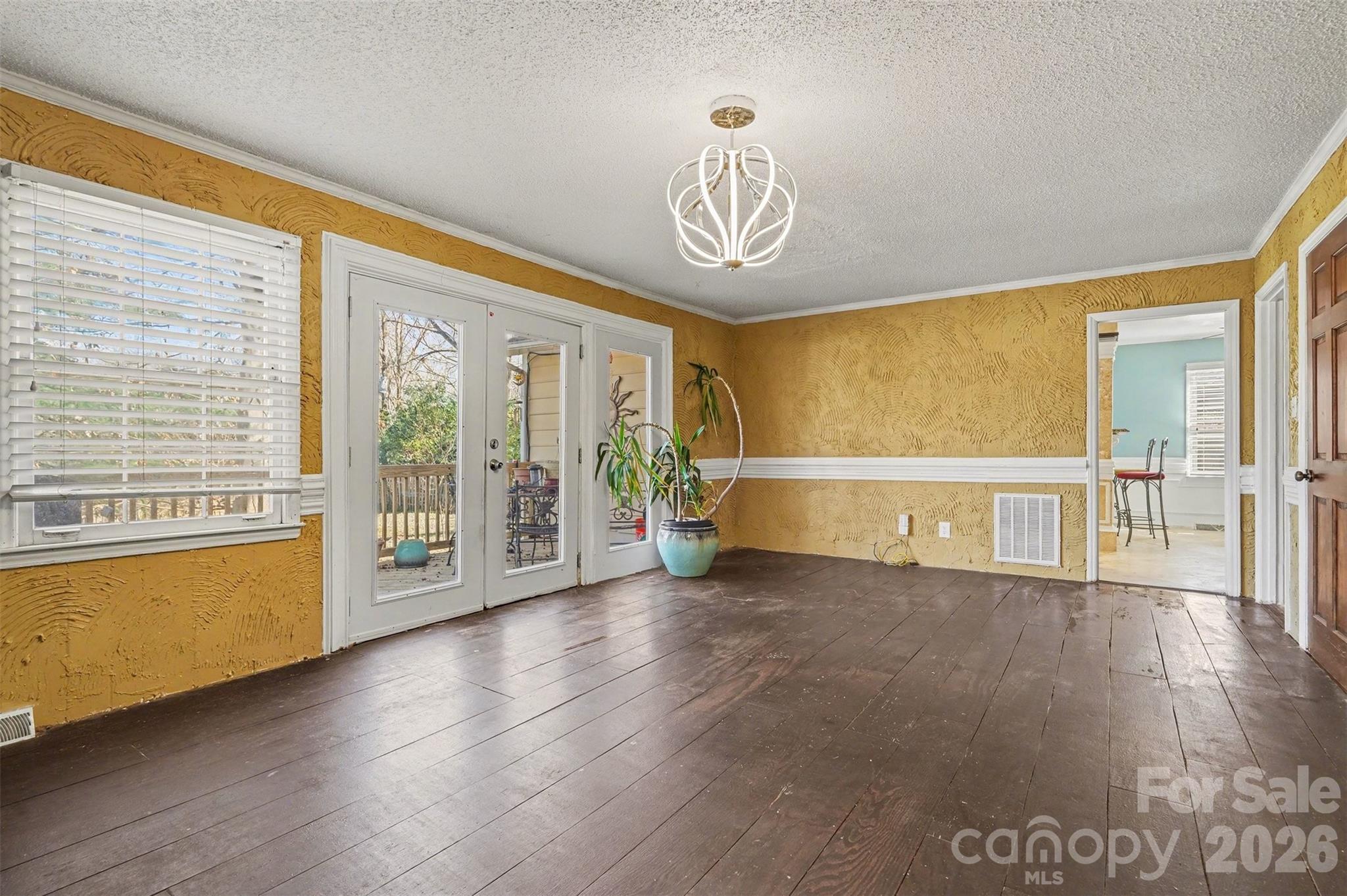 7144 Chapparall Lane Charlotte NC 28215