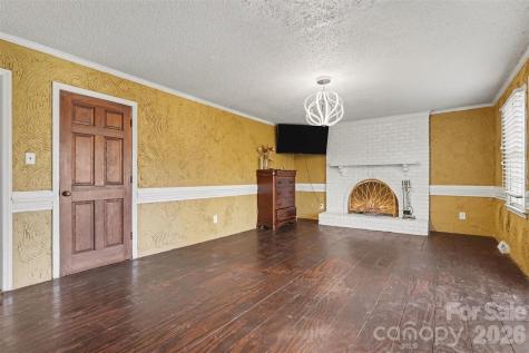 7144 Chapparall Lane Charlotte NC 28215