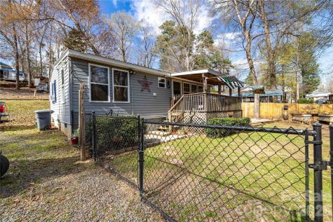 102 Deer Park Road Mount Gilead NC 27306