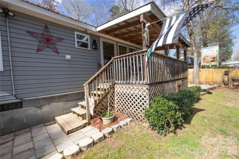 102 Deer Park Road Mount Gilead NC 27306