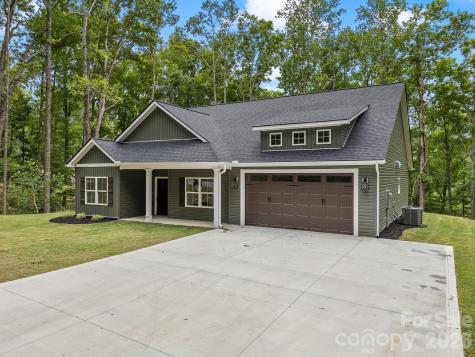 16 Forest Drive Travelers Rest SC 29690
