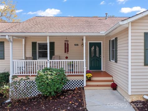 105 Goldfinch Lane Asheville NC 28803