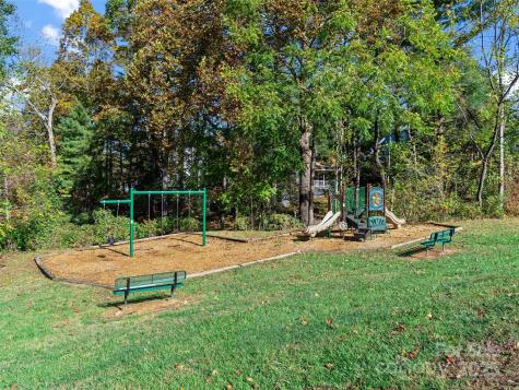 105 Goldfinch Lane Asheville NC 28803