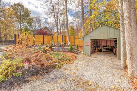 1 Parkway Loop Road Asheville NC 28803