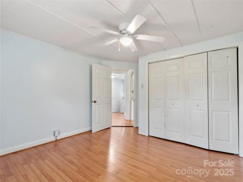 944 Georges Fork Road Burnsville NC 28714