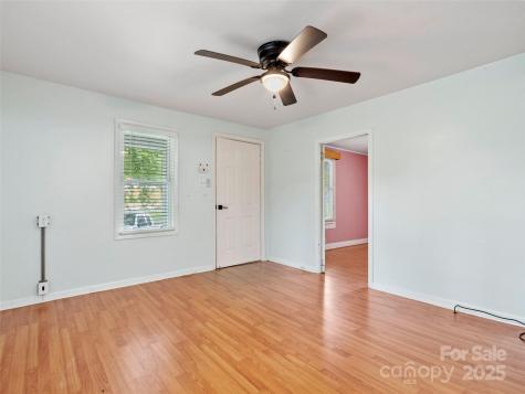 944 Georges Fork Road Burnsville NC 28714