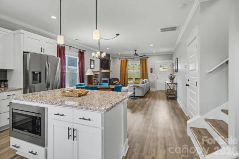 9 Crane Street Asheville NC 28806