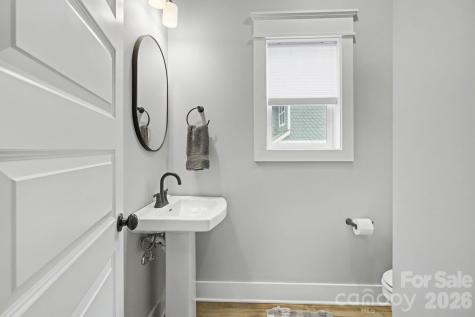 9 Crane Street Asheville NC 28806