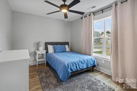 9 Crane Street Asheville NC 28806