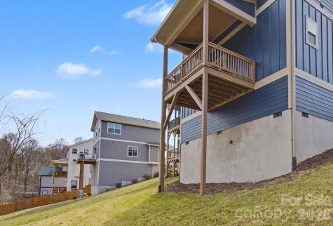 9 Crane Street Asheville NC 28806
