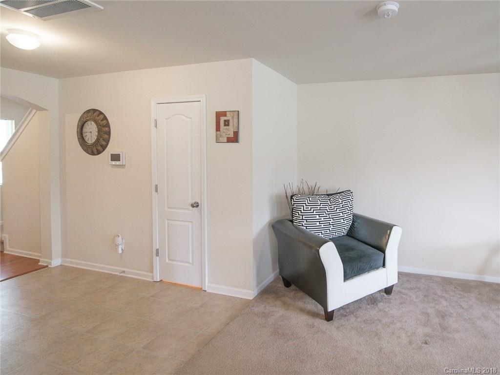 2307 Portola Court Charlotte NC 28269