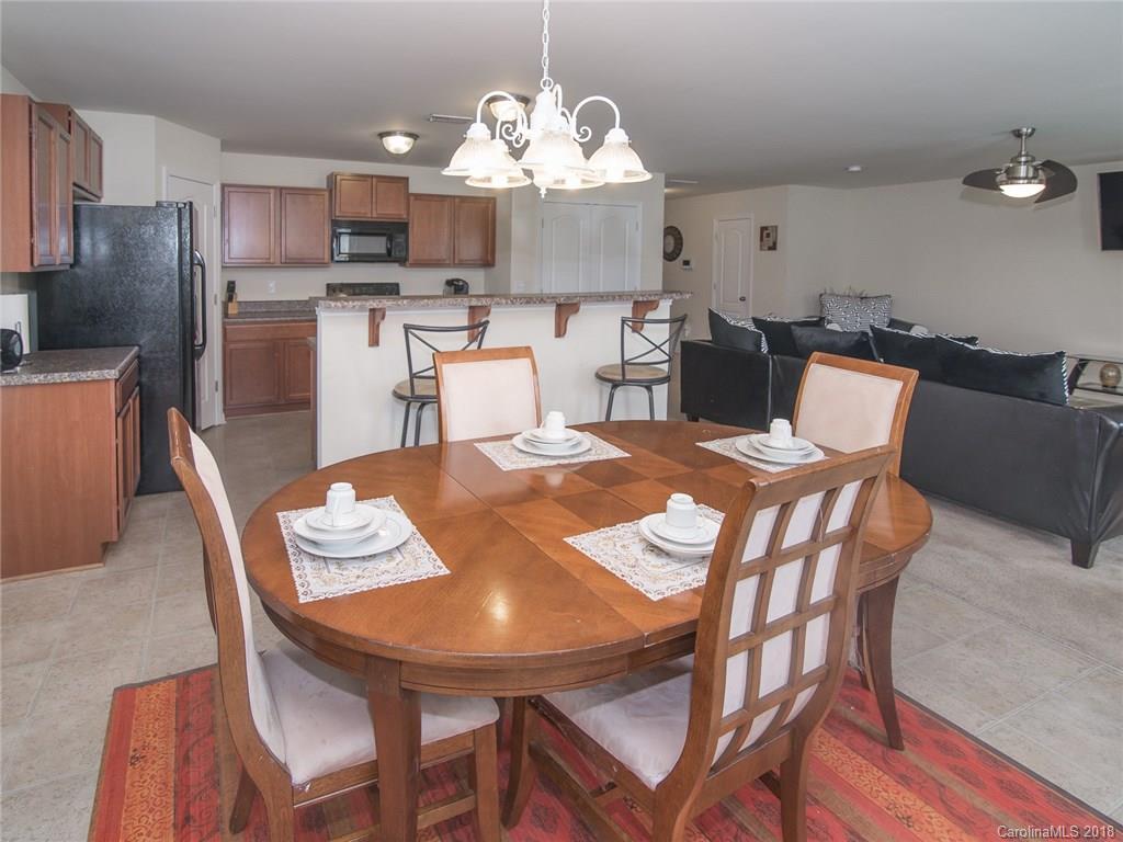 2307 Portola Court Charlotte NC 28269