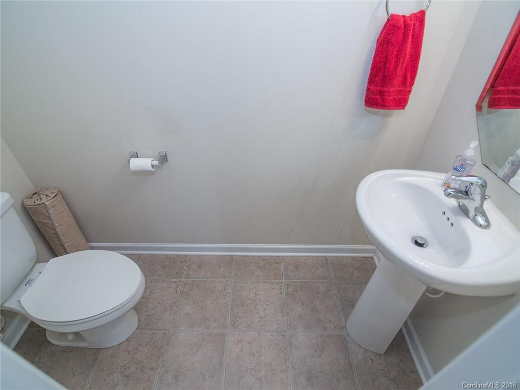 2307 Portola Court Charlotte NC 28269