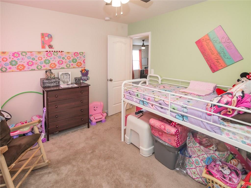 2307 Portola Court Charlotte NC 28269