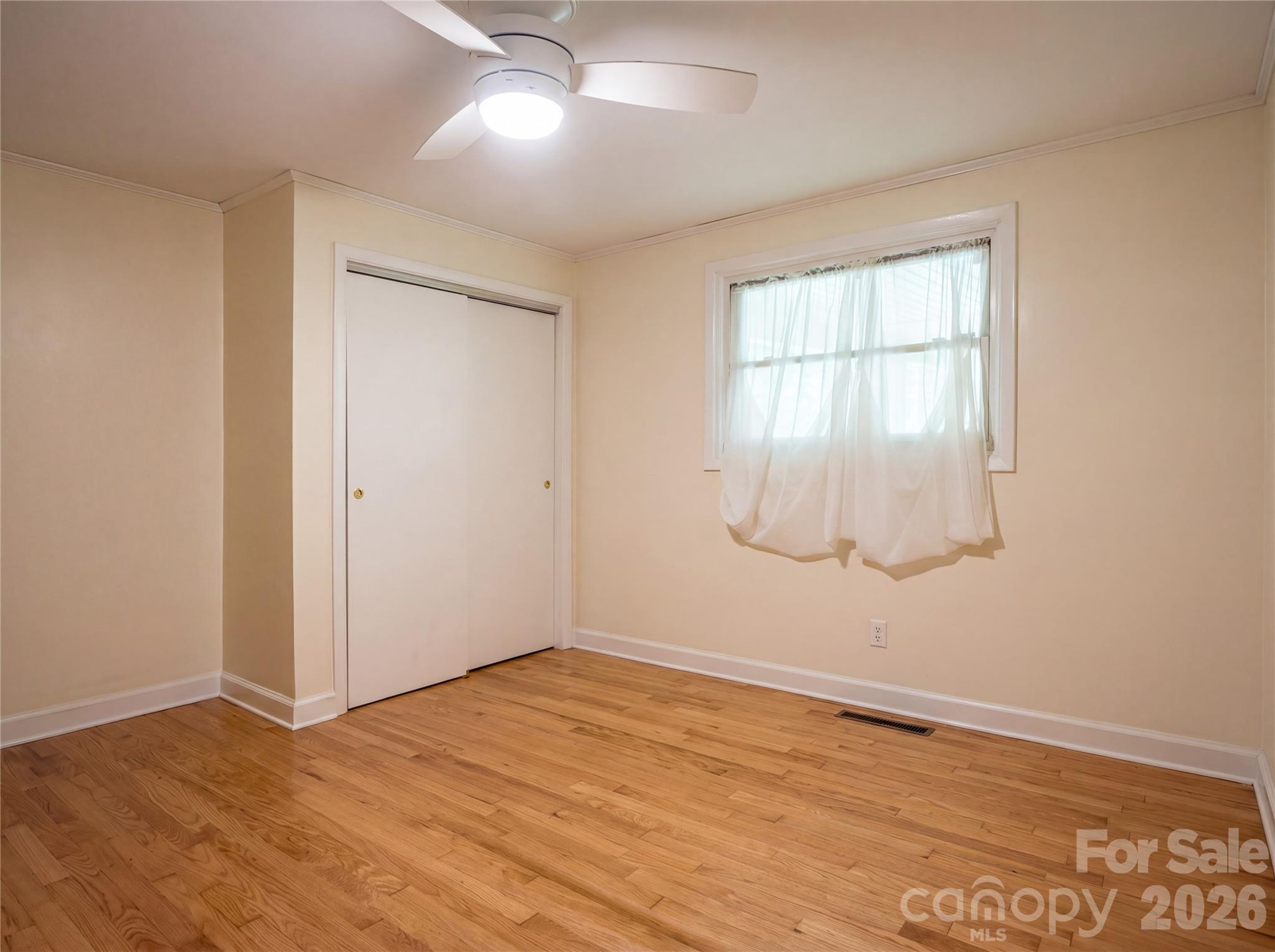 2012 N Deal Avenue Newton NC 28658