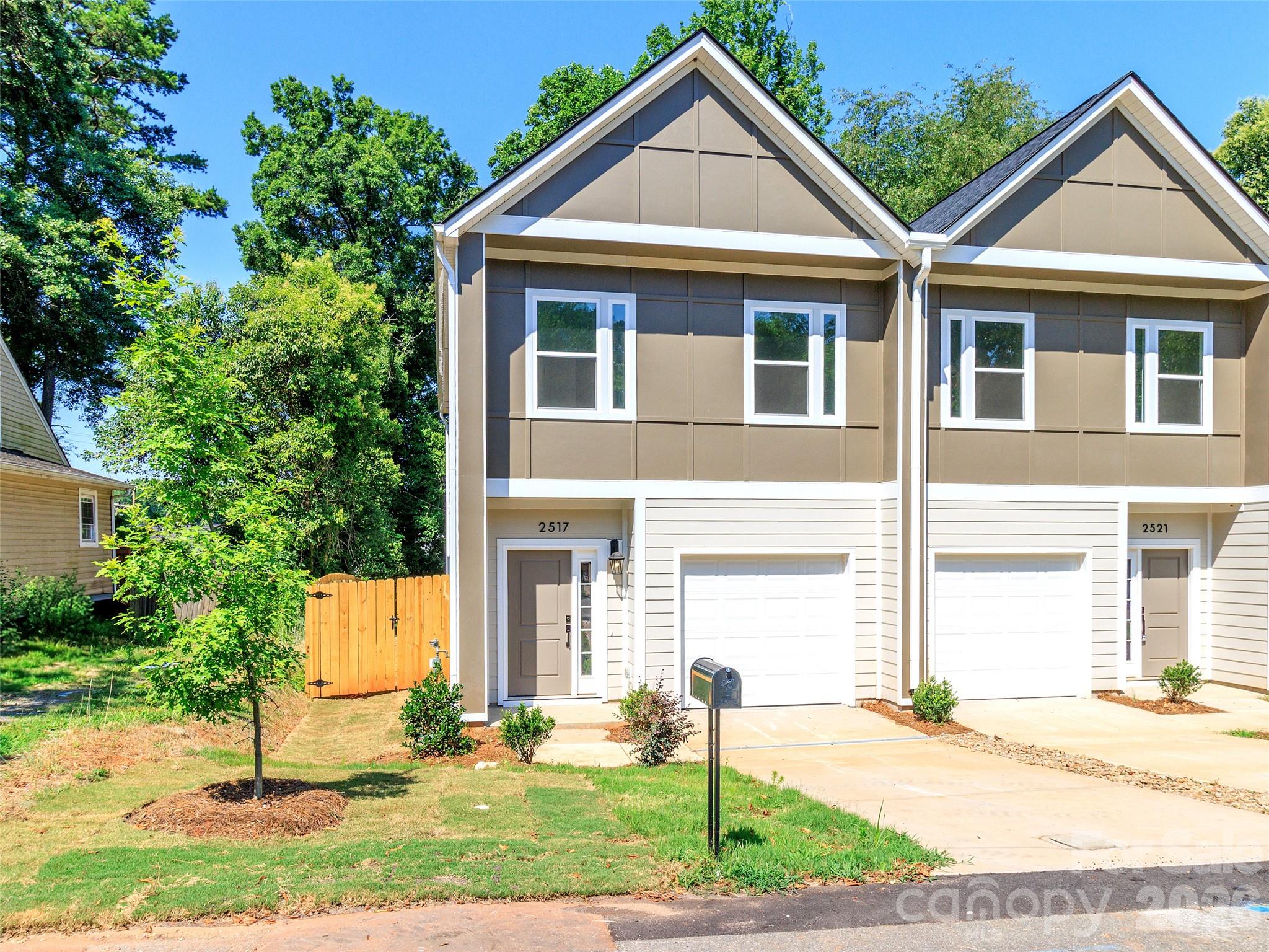 2517 Elon Street Charlotte NC 28208