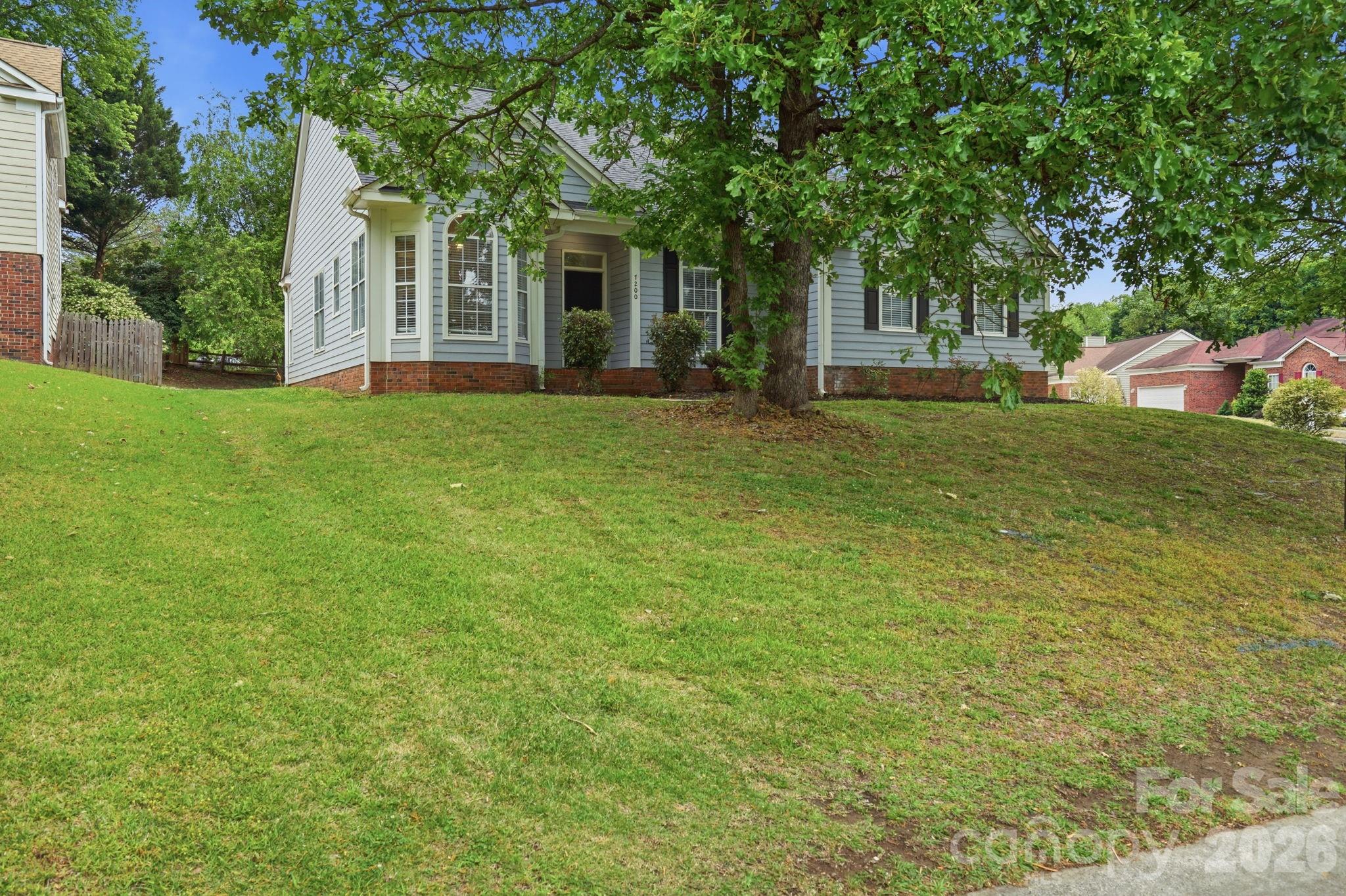 7200 Daerwood Place Charlotte NC 28215