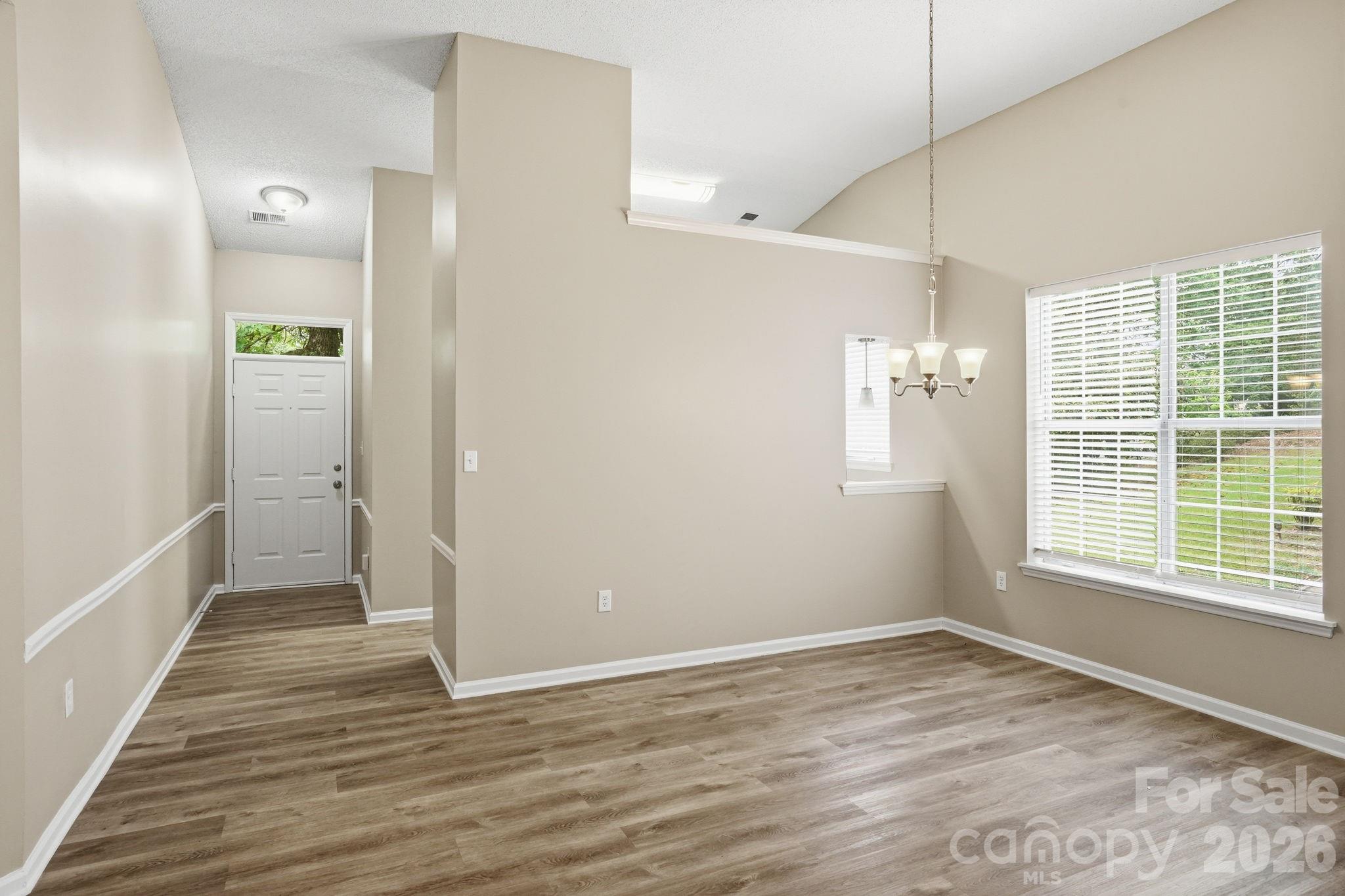 7200 Daerwood Place Charlotte NC 28215