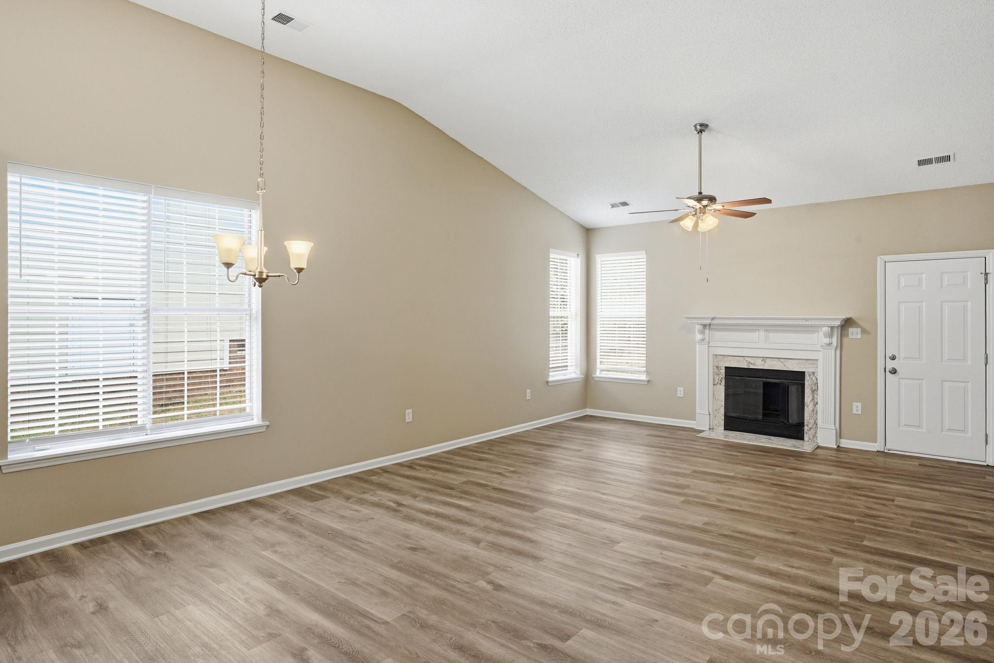 7200 Daerwood Place Charlotte NC 28215