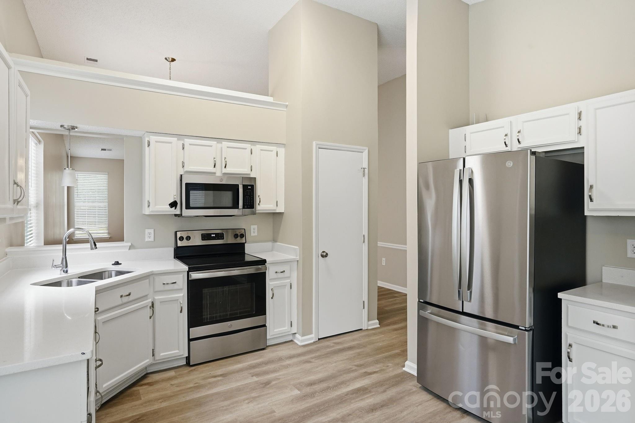 7200 Daerwood Place Charlotte NC 28215