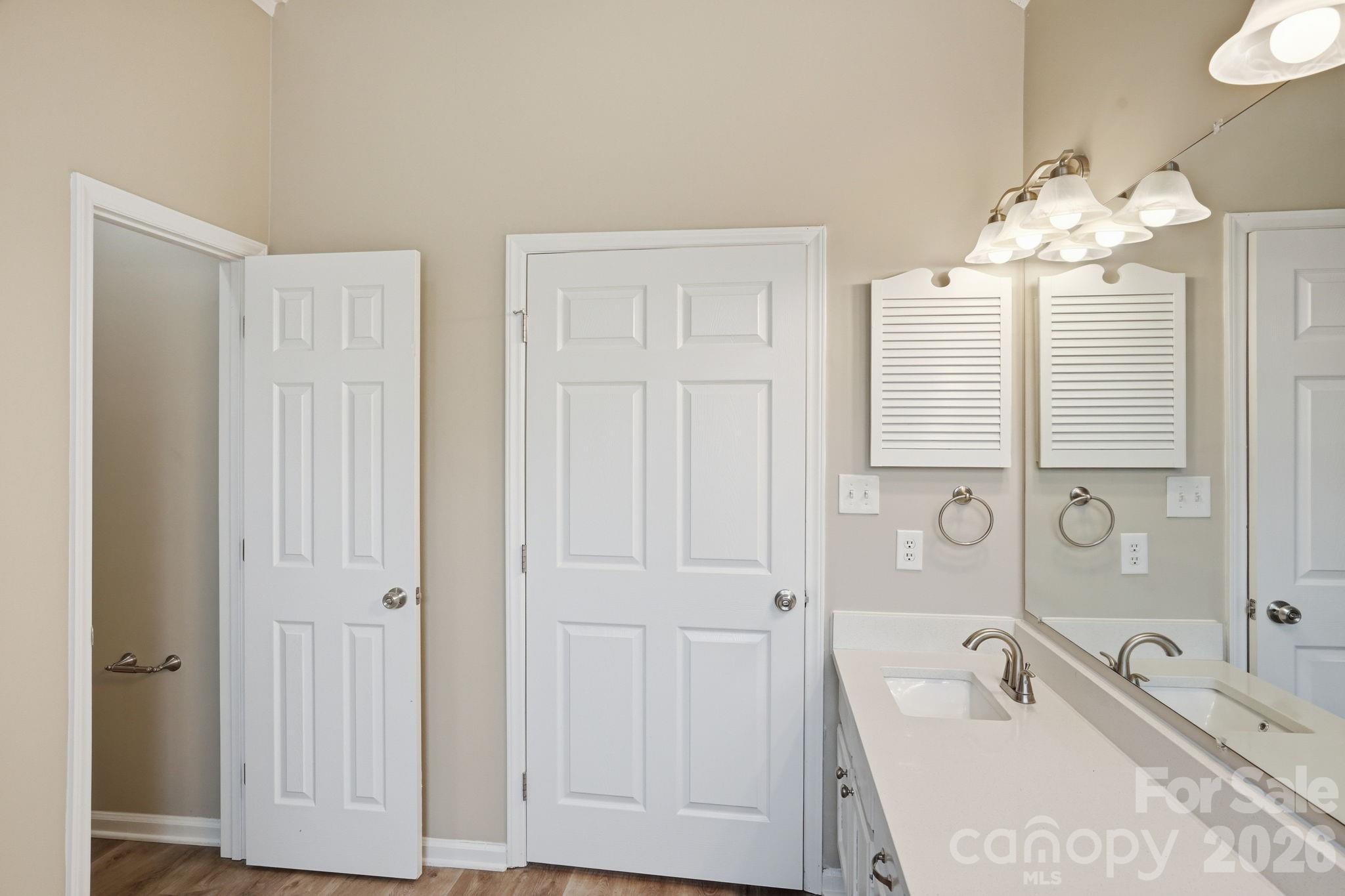7200 Daerwood Place Charlotte NC 28215