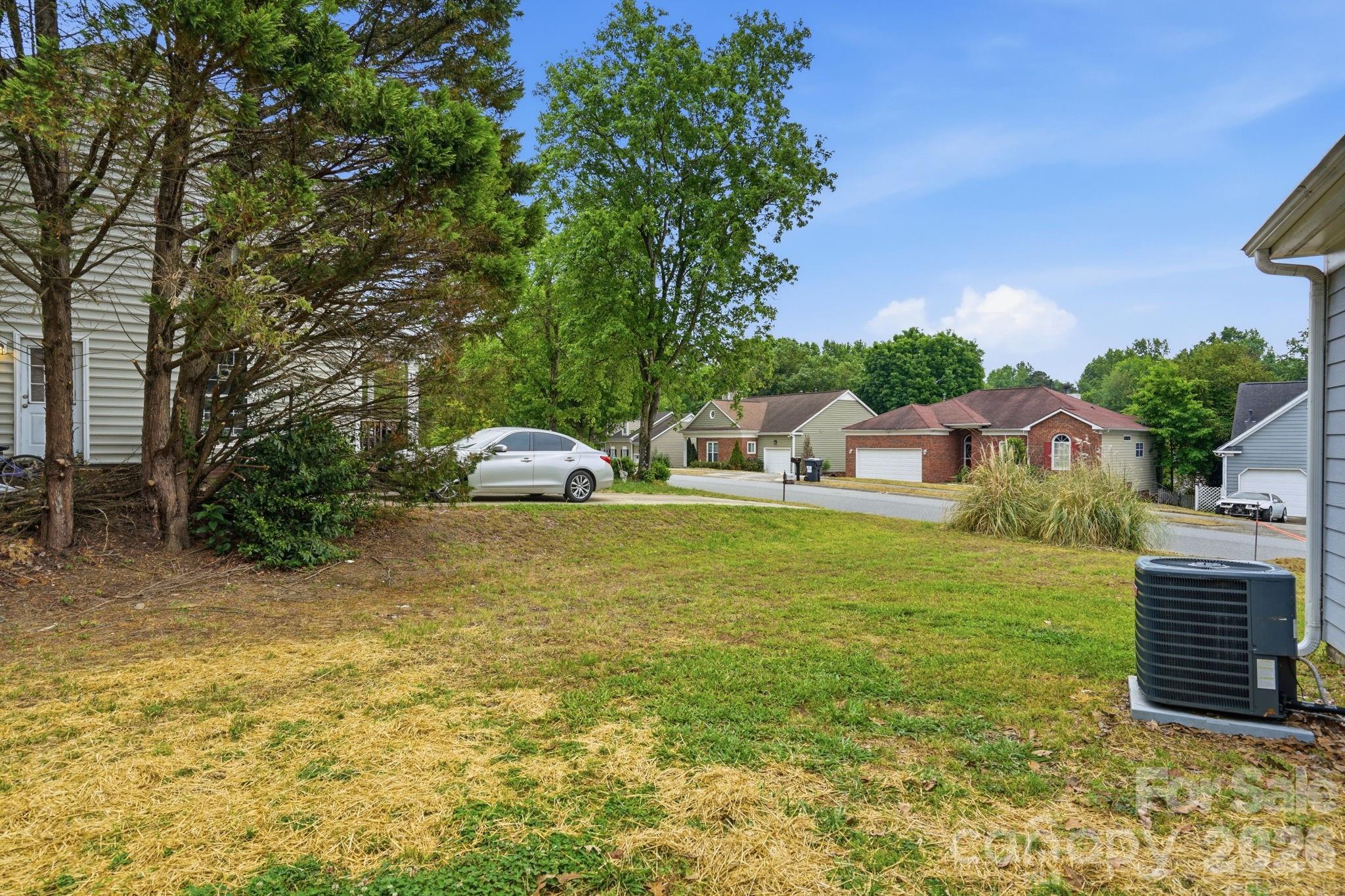 7200 Daerwood Place Charlotte NC 28215
