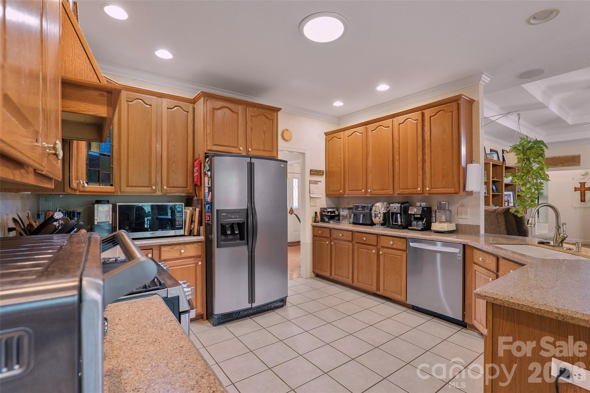 8 Ridgemont Drive Weaverville NC 28787