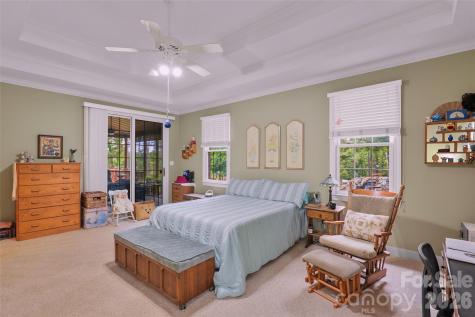8 Ridgemont Drive Weaverville NC 28787