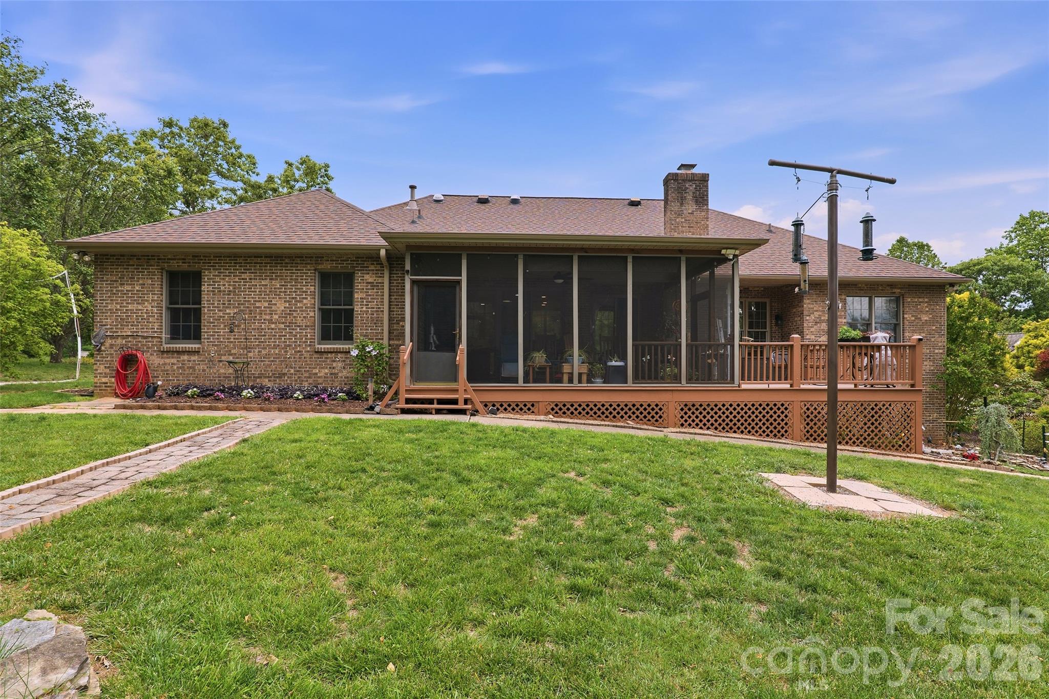 8 Ridgemont Drive Weaverville NC 28787