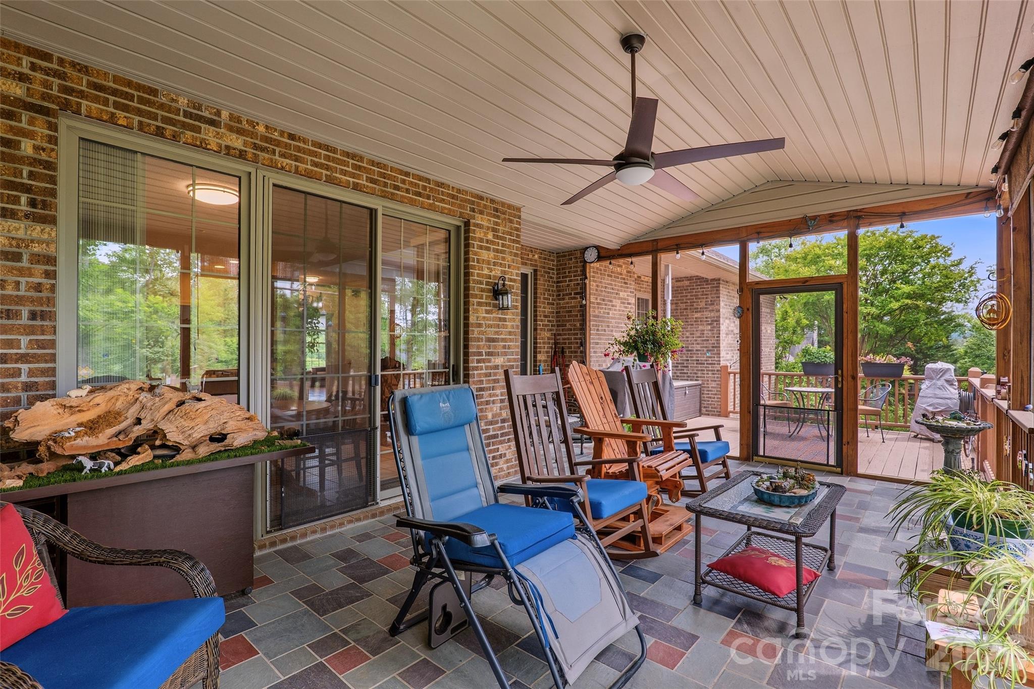 8 Ridgemont Drive Weaverville NC 28787