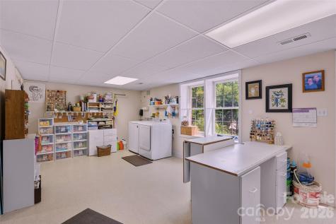 8 Ridgemont Drive Weaverville NC 28787