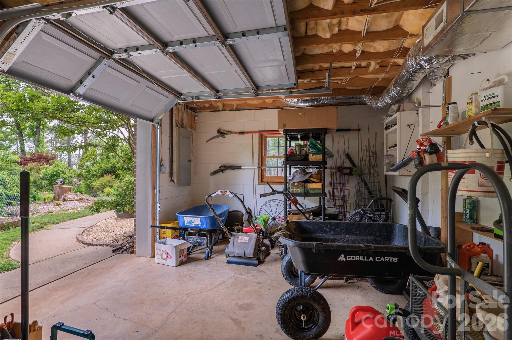 8 Ridgemont Drive Weaverville NC 28787