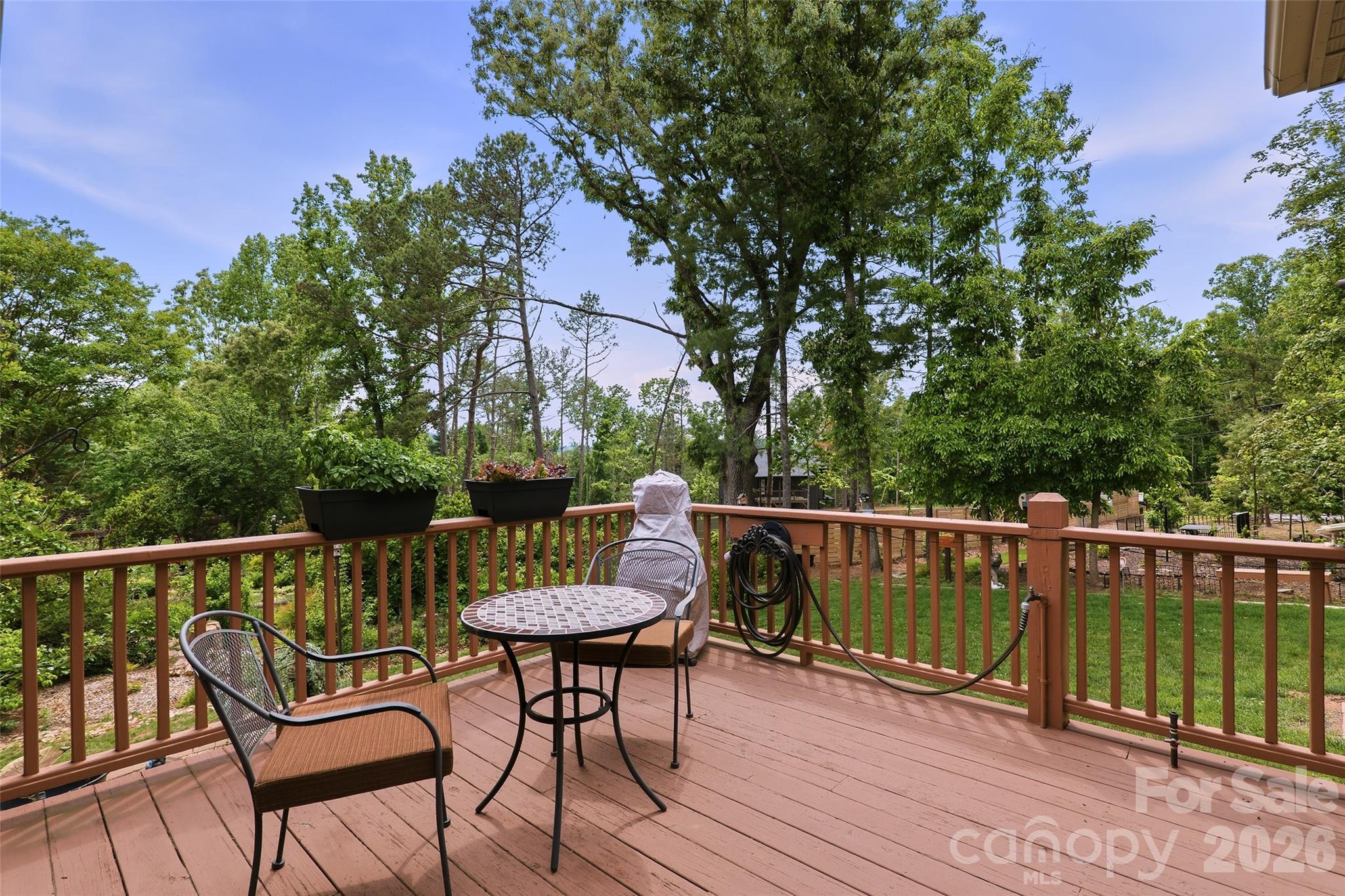 8 Ridgemont Drive Weaverville NC 28787