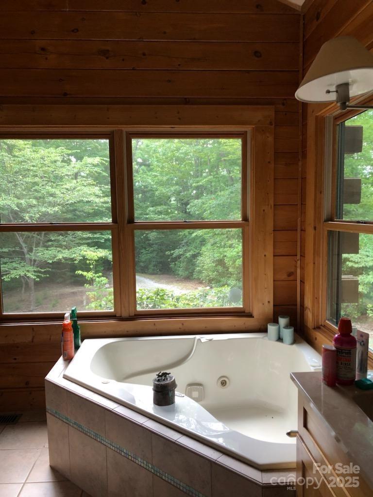 3058 Golden Road Lake Toxaway NC 28747