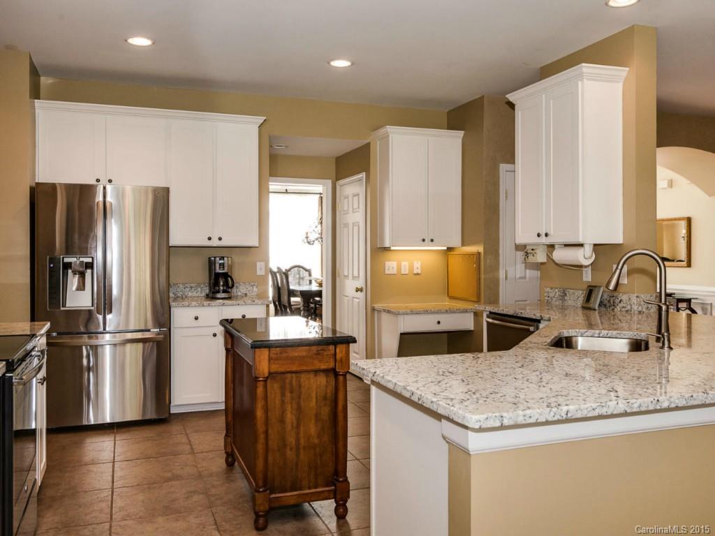 408 Basingdon Court Waxhaw NC 28173