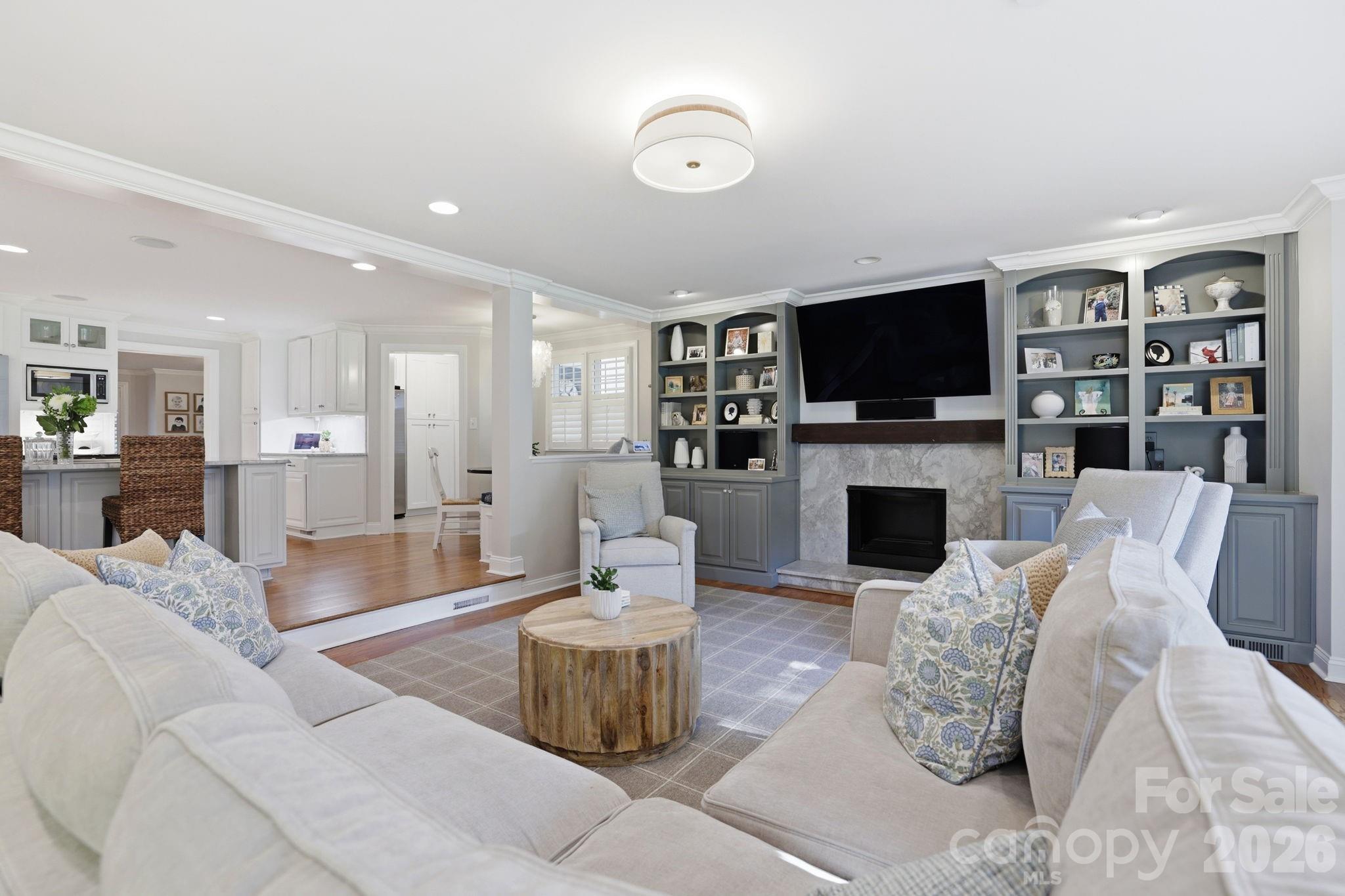 2927 Somerset Drive Charlotte NC 28209