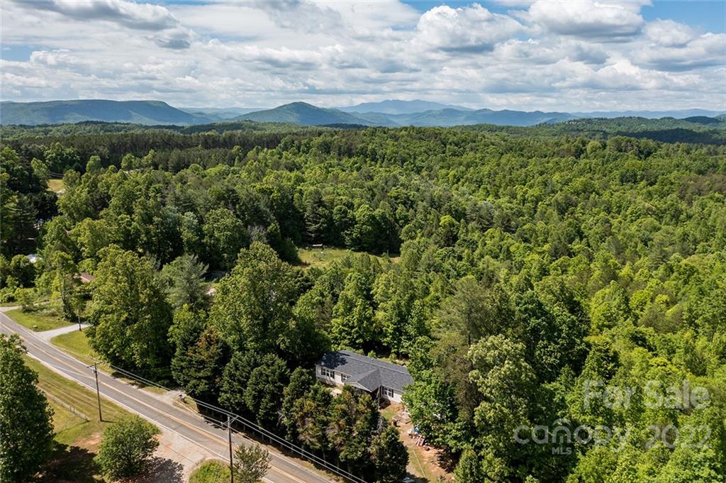 2832 Playmore Beach Road Morganton NC 28655