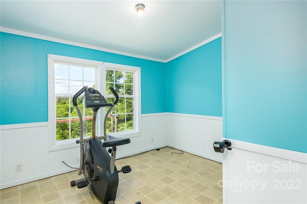 2832 Playmore Beach Road Morganton NC 28655