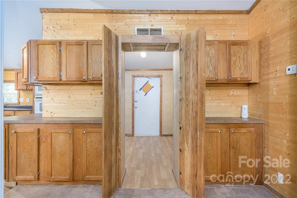 2832 Playmore Beach Road Morganton NC 28655