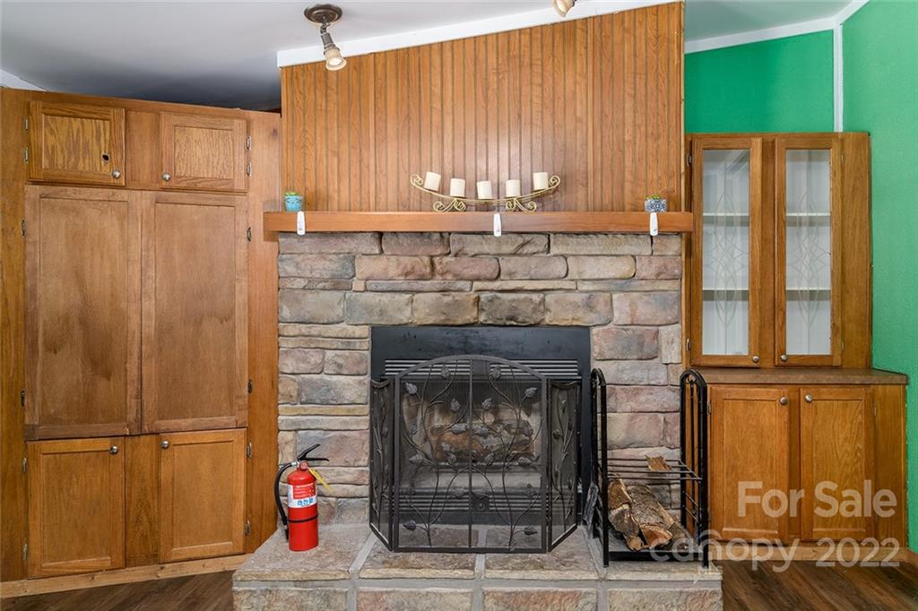 2832 Playmore Beach Road Morganton NC 28655