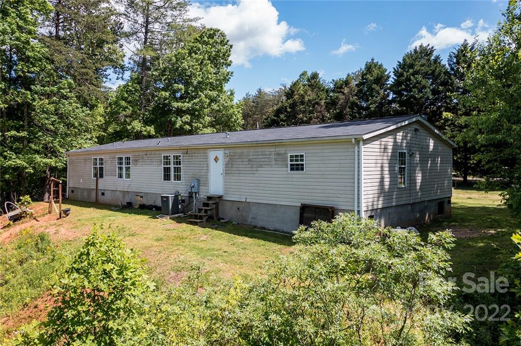 2832 Playmore Beach Road Morganton NC 28655