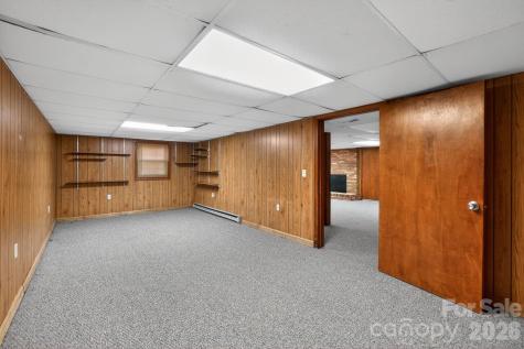 212 N Pine Lake Drive Spartanburg SC 29301