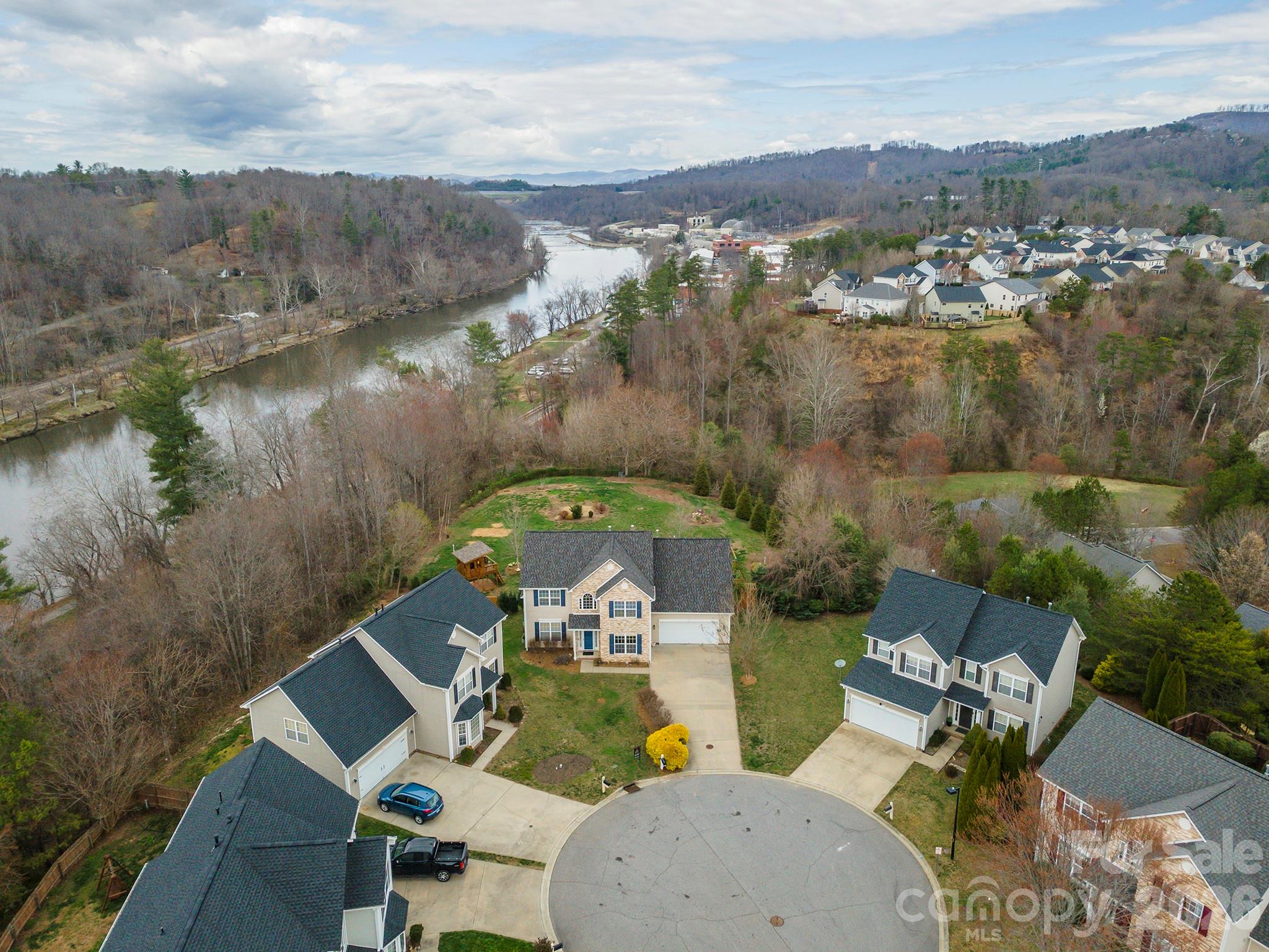 53 Stone River Drive Asheville NC 28804
